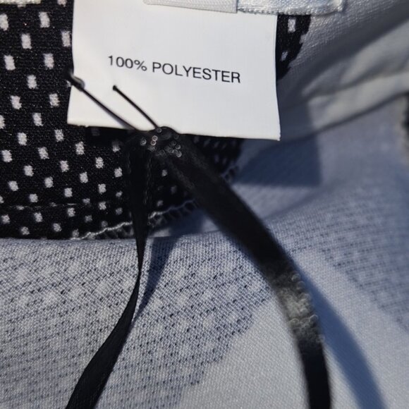 Unique Vintage Brand Plus Size 3X/18 Black & White Gingham Flare Skirt - Picture 9 of 10